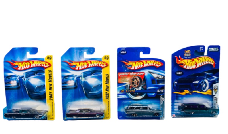 Photo 1 of 777392…4 hot wheels die cast cars 