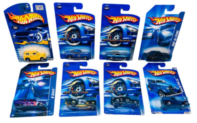 Photo 1 of 777441…8 hot wheels die cast cars