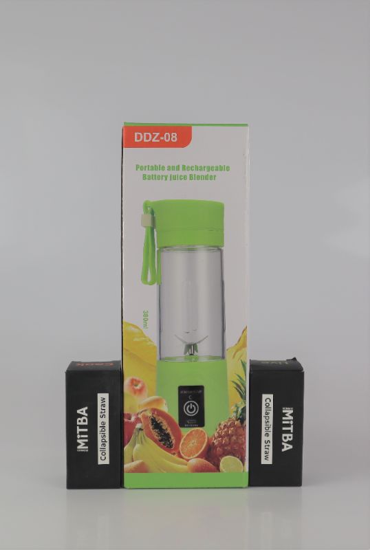 Photo 2 of ON THE GO INCLUDES BLACK JUICE BLENDER 380ML 4 BLADE 2200RPM MOTOR ROTATION USB RECHARGEABLE AND 2 PACK REUSABLE STRAW NEW $46.97