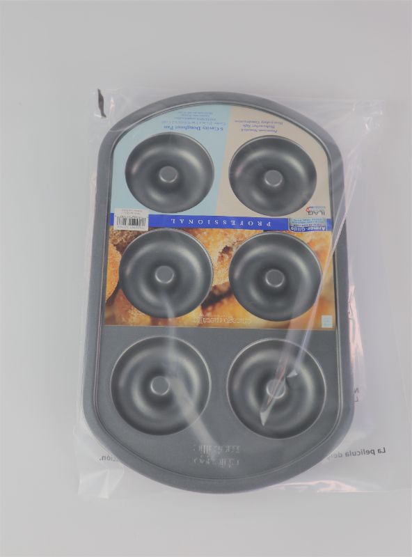 Photo 6 of CHICAGO METALLIC NON STICK DONUT PAN 6 CUPS EACH DONUT MEASURES 2 AND 3/4 INCHES ROUND COLOR GRAY NEW $12.99 