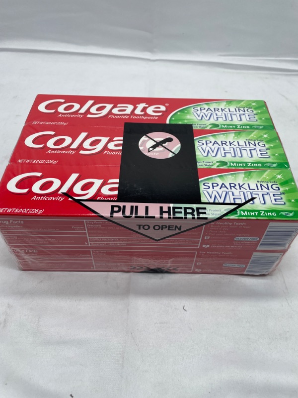 Photo 2 of Colgate Sparkling White Whitening Toothpaste, Mint - 8 Ounce (6 Pack)