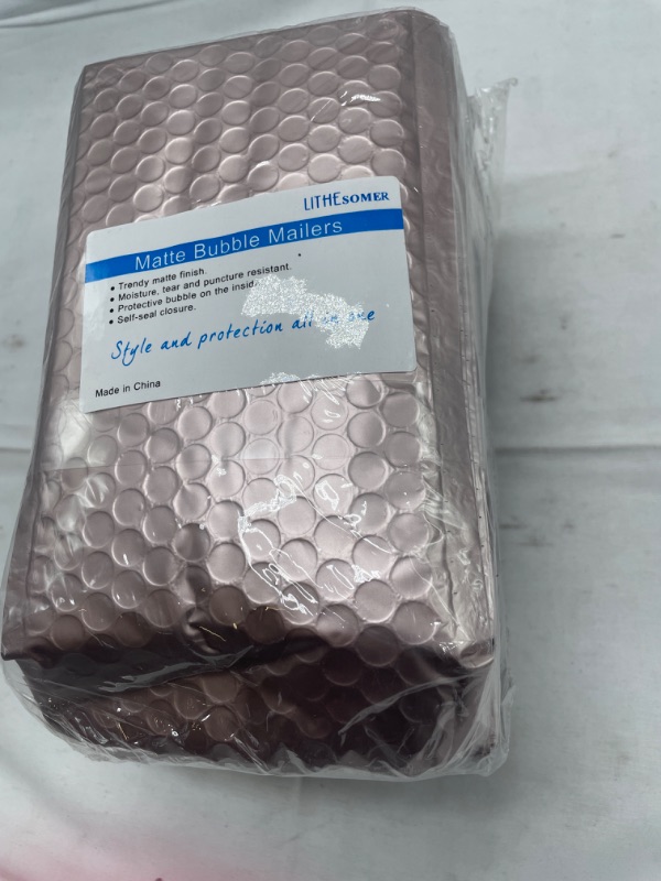 Photo 2 of 4x8 Inch Matte Glamour Metallic Bubble Mailers, Self-seal Closure Envelopes Shipping Bags- 25pcs (Rose Gold)