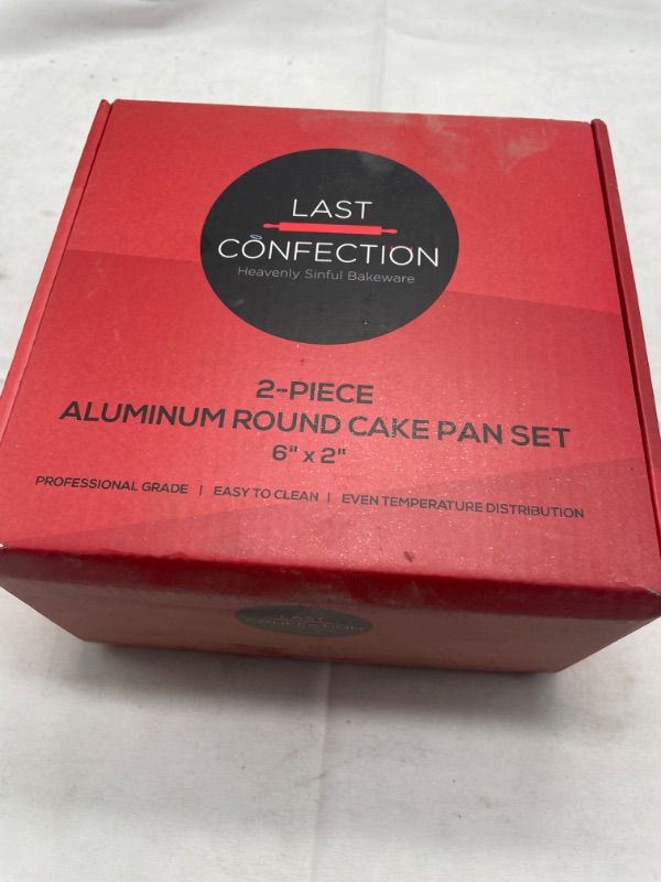 Photo 3 of Last Confection 2-Piece Round Cake Pan Set - 6" x 2" Deep Aluminum Pans