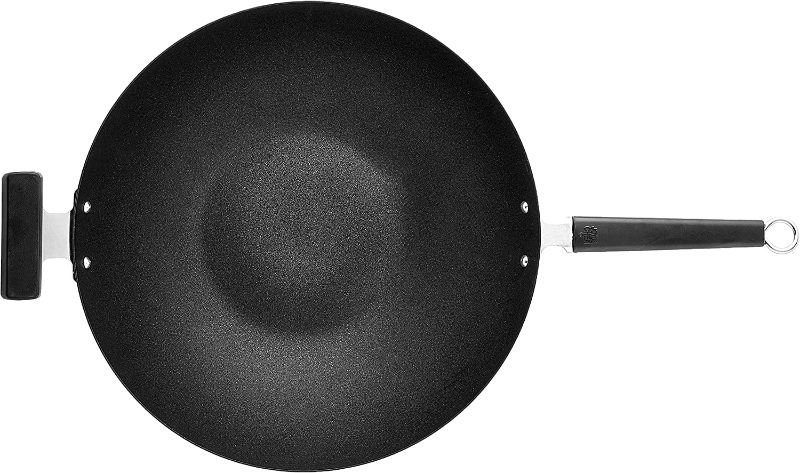 Photo 2 of Joyce Chen 22-0040, Pro Chef Flat Bottom Wok with Excalibur Non-stick coating, 14-Inch