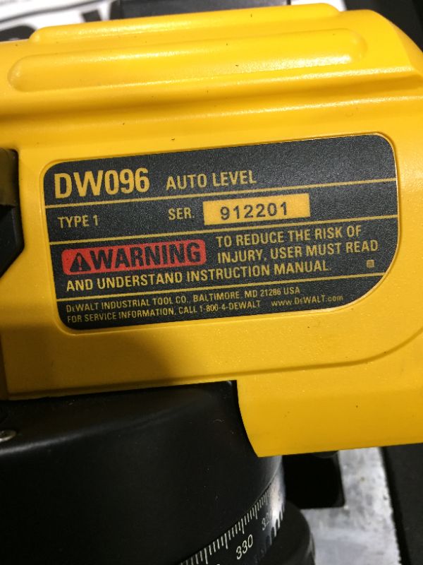 Photo 2 of Dewalt 13 In. 26x Magnification Automatic Optical Level Accuracy Dw096