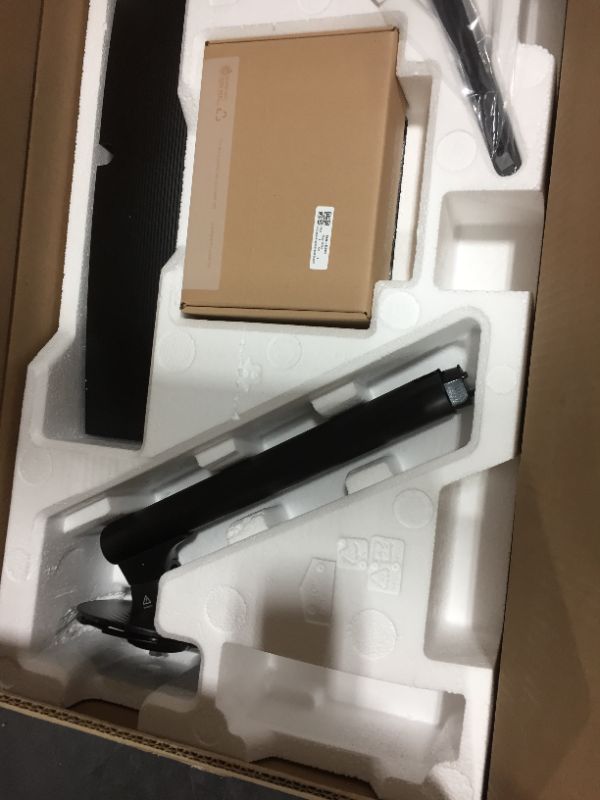 Photo 1 of SAMSUNG CH890 Series 34-Inch Ultrawide QHD (3440x1440) Computer Monitor, 100Hz, Curved, HDMI, USB-C, Height Adjustable Stand, 3 Yr WRNTY (LC34H890WGNXGO)
