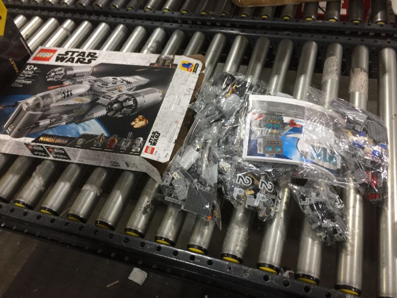 Photo 2 of LEGO Star Wars: The Mandalorian The Razor Crest 75292 Exclusive Building Kit, New 2020 (1,023 Pieces)
