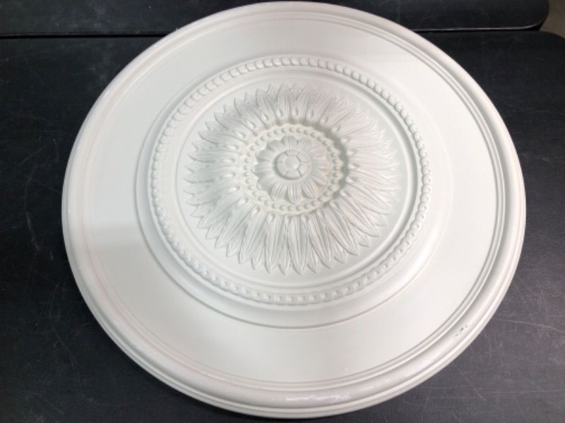 Photo 1 of Decorative Plaster Ceiling Rose Approx 30 Inch Diameter White In Color