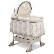 Photo 1 of Delta Children Sweet Beginnings Bassinet, Falling Leaves
