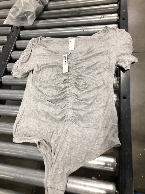 Photo 1 of CUPSHE Breanna Ruched Short Sleeve Bodysuit, Grey,XL
