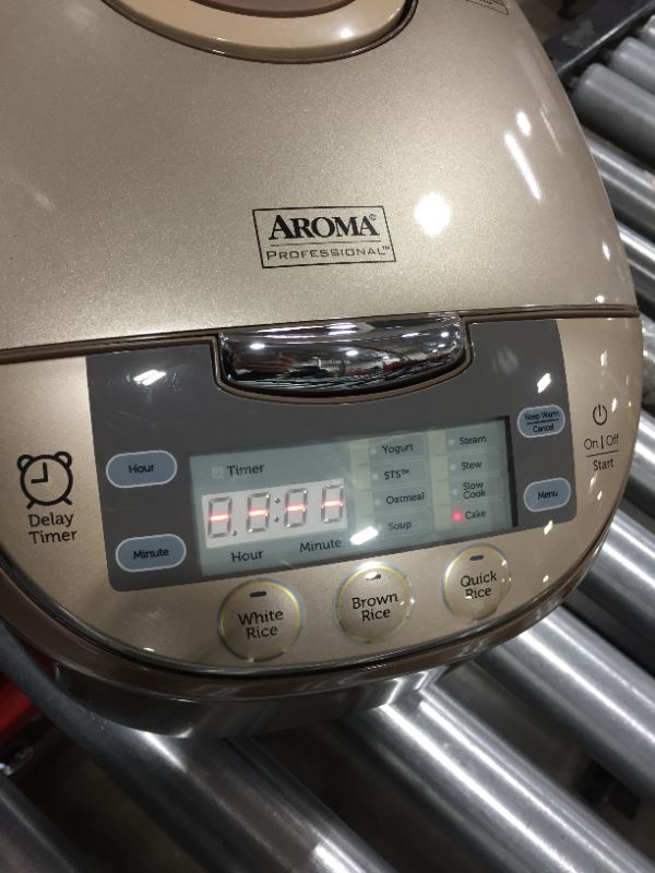 Photo 3 of Aroma Housewares ARC-6106 Aroma Professional 6 Cups Uncooked Rice, Slow Cooker, Food Steamer, MultiCooker, Champagne
