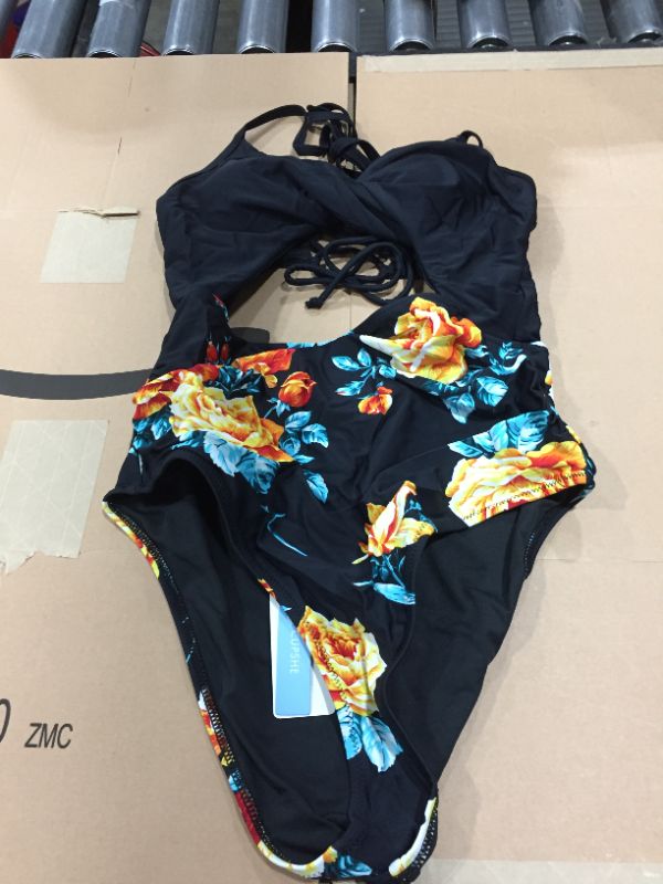 Photo 4 of 5 PIECE CUPSHE SWIMWEAR ALL SIZE L 