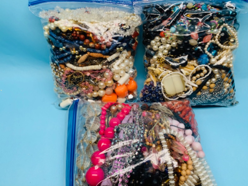 Photo 2 of 802524…over 7 pounds of costume jewelry in bags