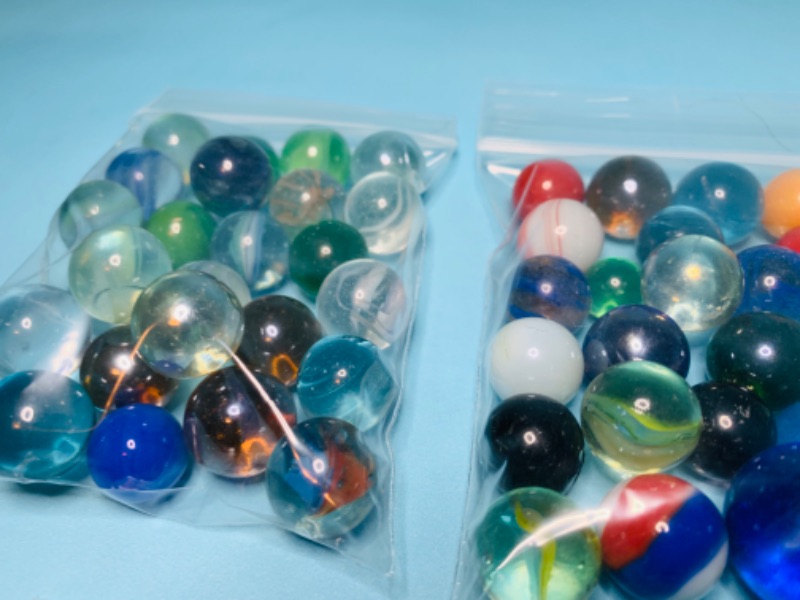 Photo 2 of 802552…125 vintage marbles 