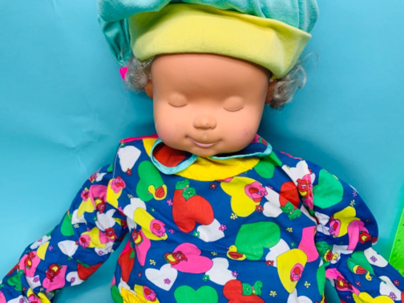 Photo 4 of 802601…Xlarge vintage two-faced doll. Awake on one side and sleeping on the other 