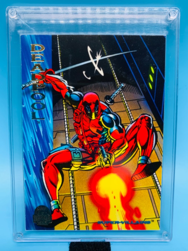 Photo 1 of 802663…marvel universe Deadpool card 98 in hard plastic case 