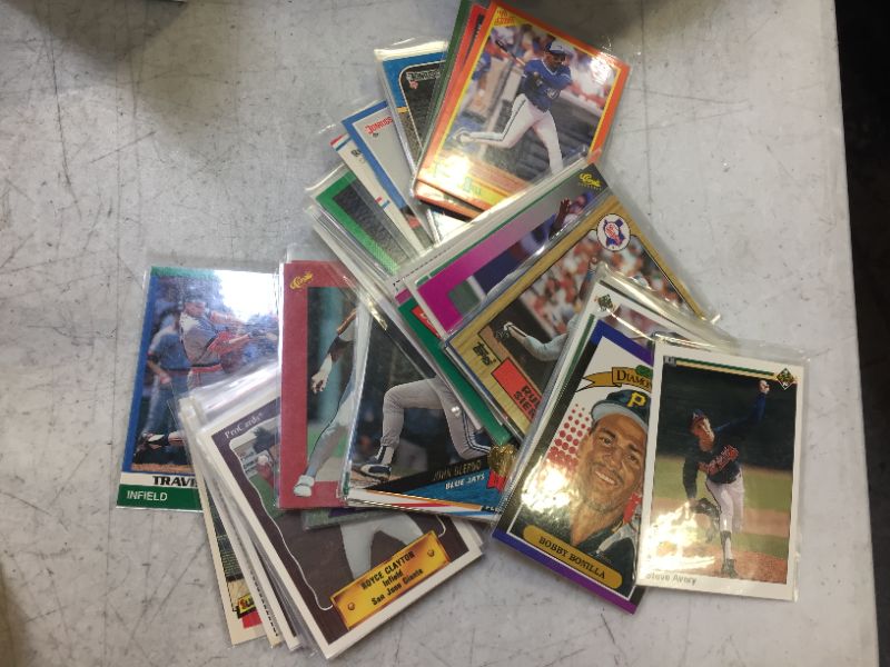 Photo 9 of 802702…70 misc baseball cards in plastic sleeves 