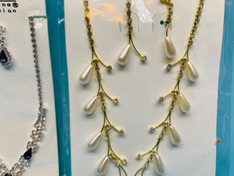 Photo 1 of 802842…3 fashion jewelry sets in packages 