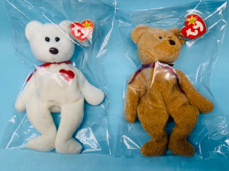 Photo 1 of 802938… 2 TY beanie babies in plastic bags 