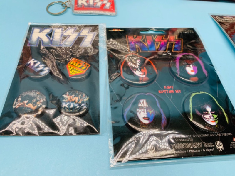 Photo 2 of 802963…kiss pins, magnets, keychain and more