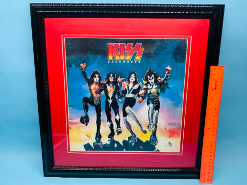 Photo 1 of 802989…framed kiss picture 