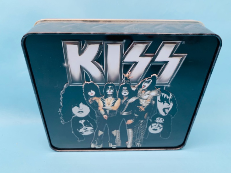 Photo 2 of 803012…kiss Pez limited edition dispensers in tin 