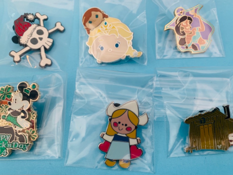 Photo 3 of 803021…15 Disney pins in bags