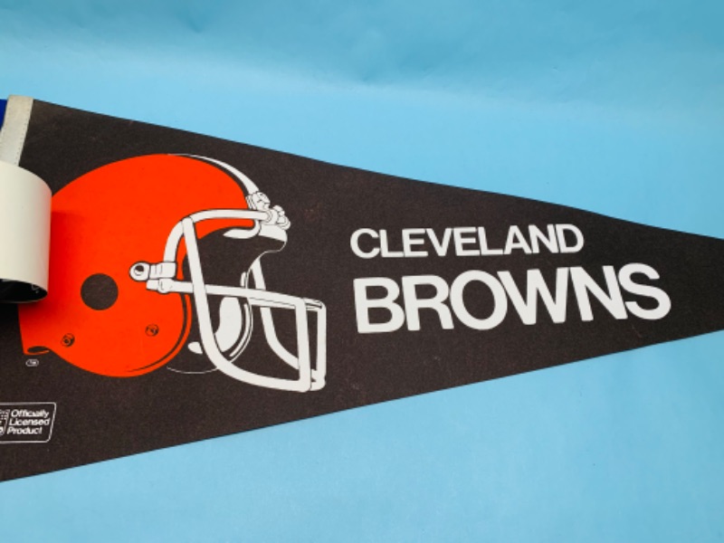 Photo 4 of 803056…vintage Cleveland Browns pennant, pin, and  bumper sticker 