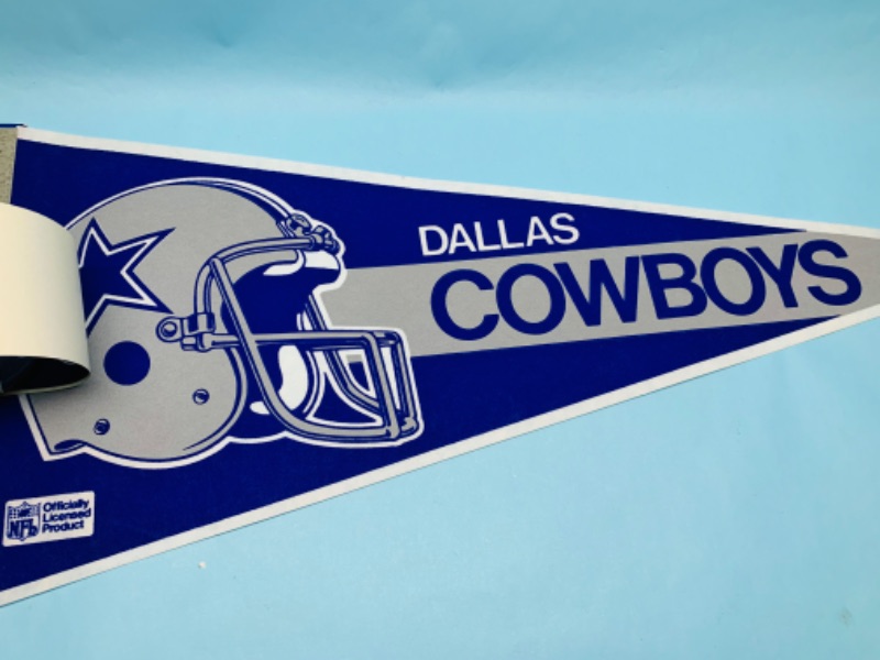 Photo 2 of 803061…vintage Dallas cowboys pennant, pin, and bumper sticker 