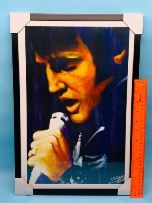 Photo 1 of 803062…Elvis Presley framed print by Stephen Fishwick 19 x 13”