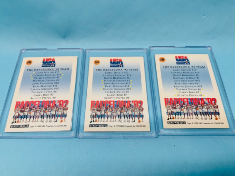 Photo 2 of 803161…3 skybox USA basketball 1992 Barcelona cards in hard plastic cases 