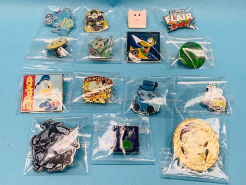 Photo 1 of 803222…15 Disney pins in plastic bags 