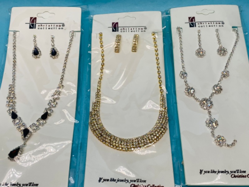 Photo 1 of 803238…3 fashion jewelry sets in packages necklace and pierced earrings 