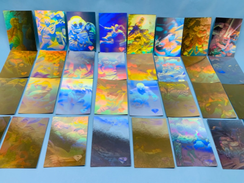 Photo 1 of 803251…32 hologram Superman trading cards 