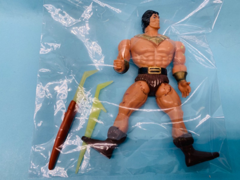 Photo 3 of 803327…vintage 1983 John Blackstar filmation  figure with weapons 