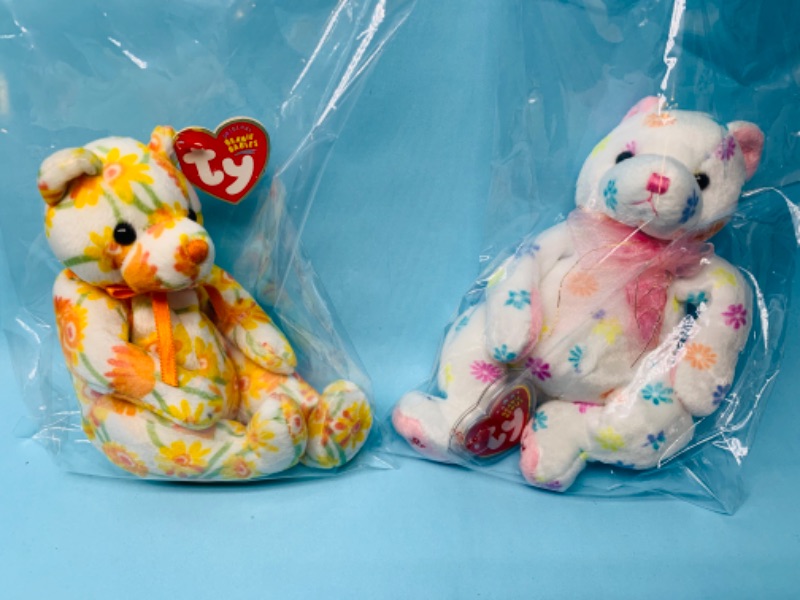 Photo 1 of 803412…2 TY beanie babies in plastic bags 