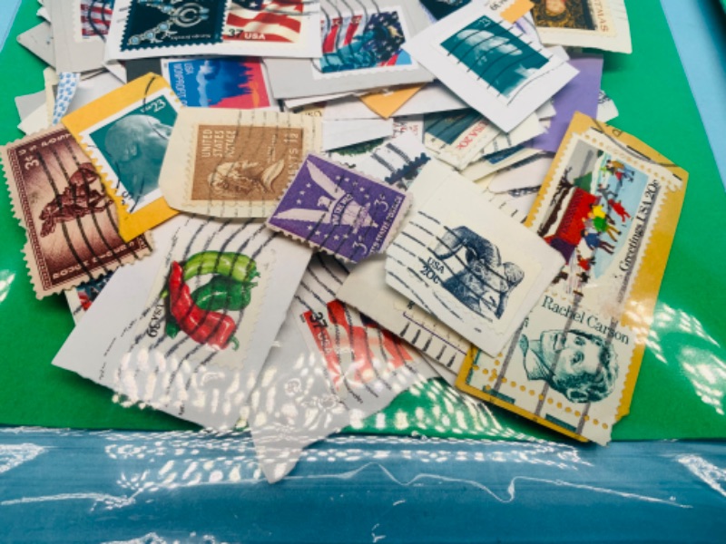 Photo 5 of 803421…hundreds of used stamps -see photos 