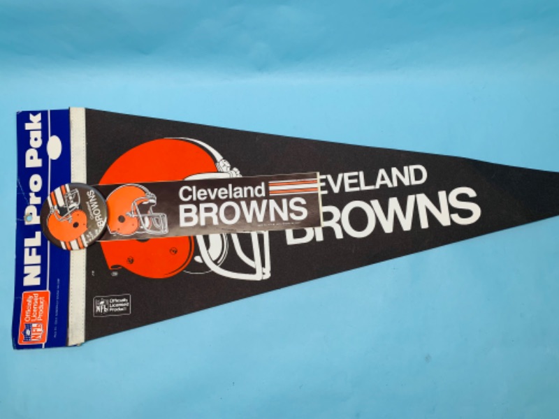 Photo 1 of 803448…vintage nfl pro pak cleavland brown’s pennant, pin, and bumper sticker 