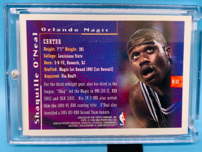 Photo 2 of 803466…topps finest Shaquille O’Neal chrome card M 22 in hard plastic case