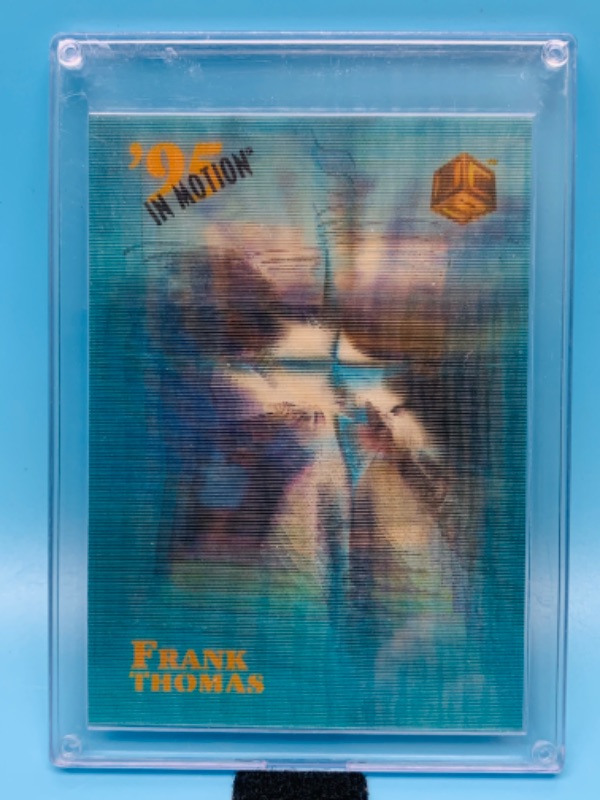 Photo 1 of 803473… pinnacle Frank Thomas in motion card I M3 in hard plastic case