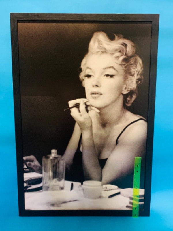 Photo 1 of 803629…large 26 x 38 Marilyn Monroe framed poster board