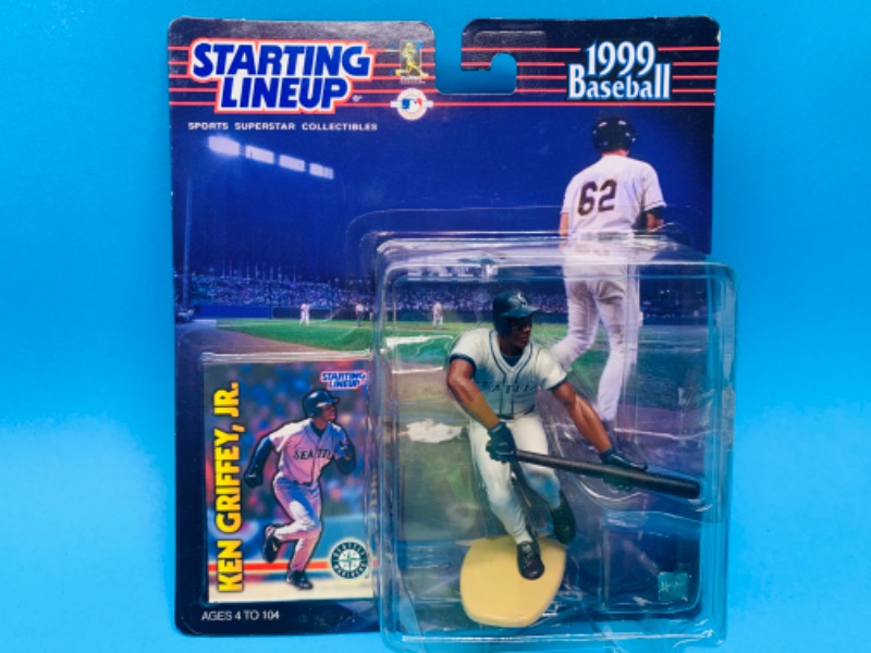 Photo 1 of 803687…starting line up Ken Griffey jr. 1999 baseball figure in original package