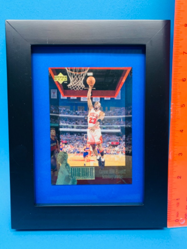 Photo 1 of 803699….upper deck Michael Jordan jumbo trading card in frame 