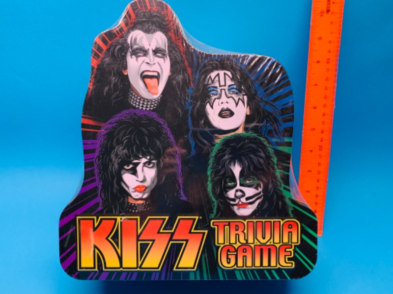 Photo 1 of 803714…kiss trivia game in sealed tin
