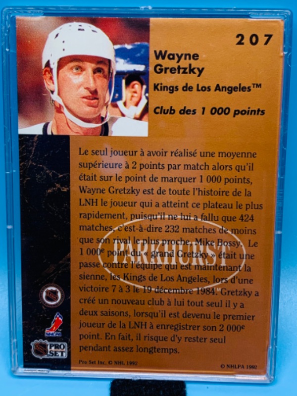 Photo 2 of 803724…parkhurst Wayne Gretzky card 207 in hard plastic case 