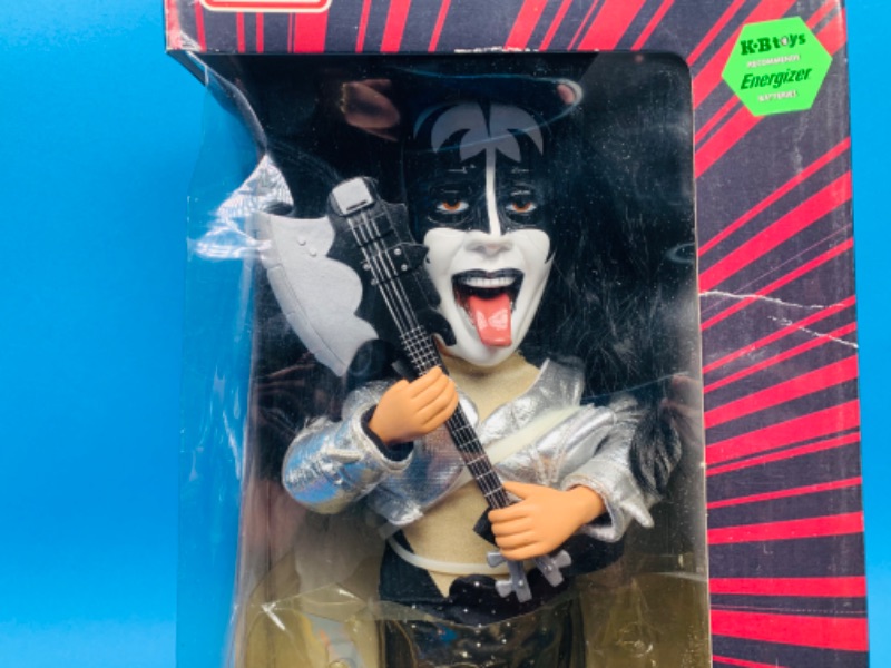 Photo 3 of 803730…large kiss animated the demon figure- plays music and moves -  in original box 