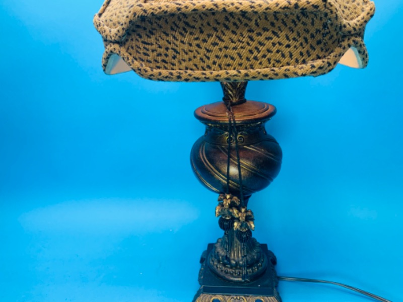 Photo 4 of 803877…30” decorative table lamp 