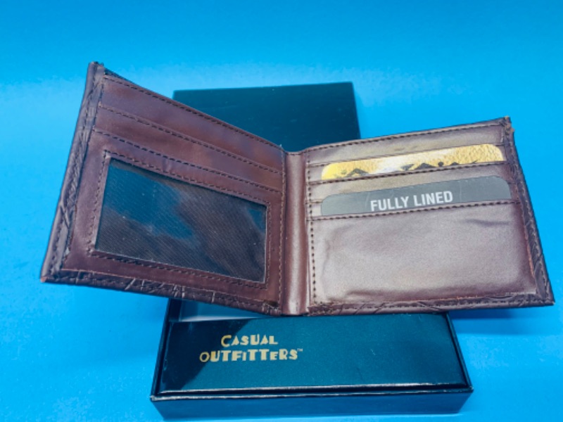 Photo 2 of 803908…casual outfitters mens wallet 