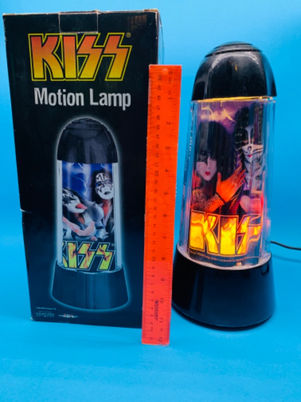 Photo 4 of 803942…vintage kiss motion lamp in original box- spins and lights 