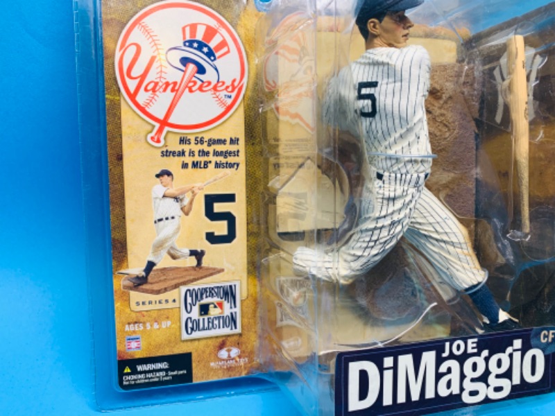 Photo 2 of 803960…joe DiMaggio cooperstown collection figure mcfarlane in original box 